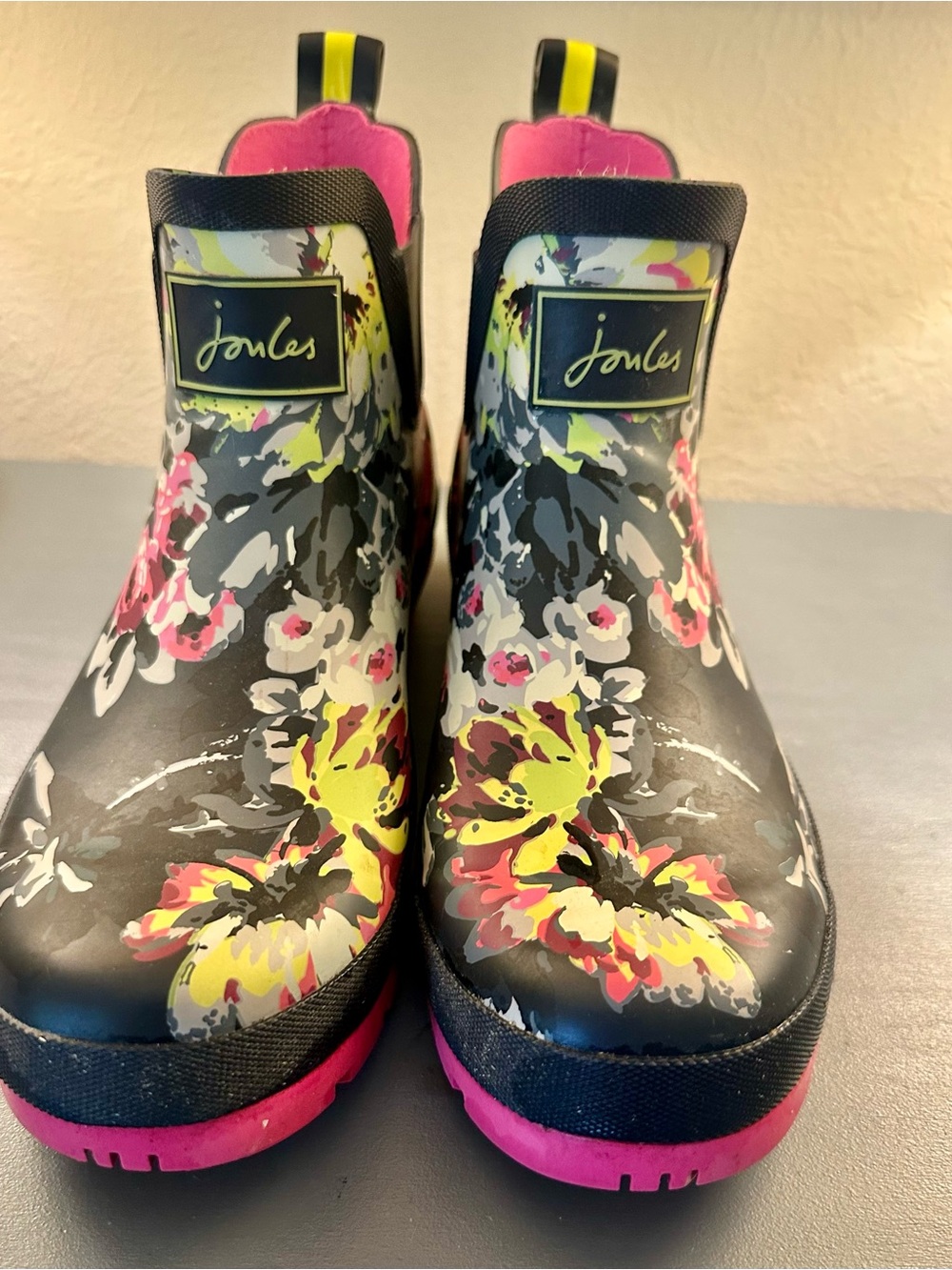 Joules Women's Floral Rain Chelsea Boots - Navy Multi